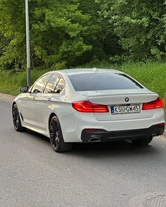 BMW Seria 5 cena 120900 przebieg: 189000, rok produkcji 2017 z Kraków małe 781